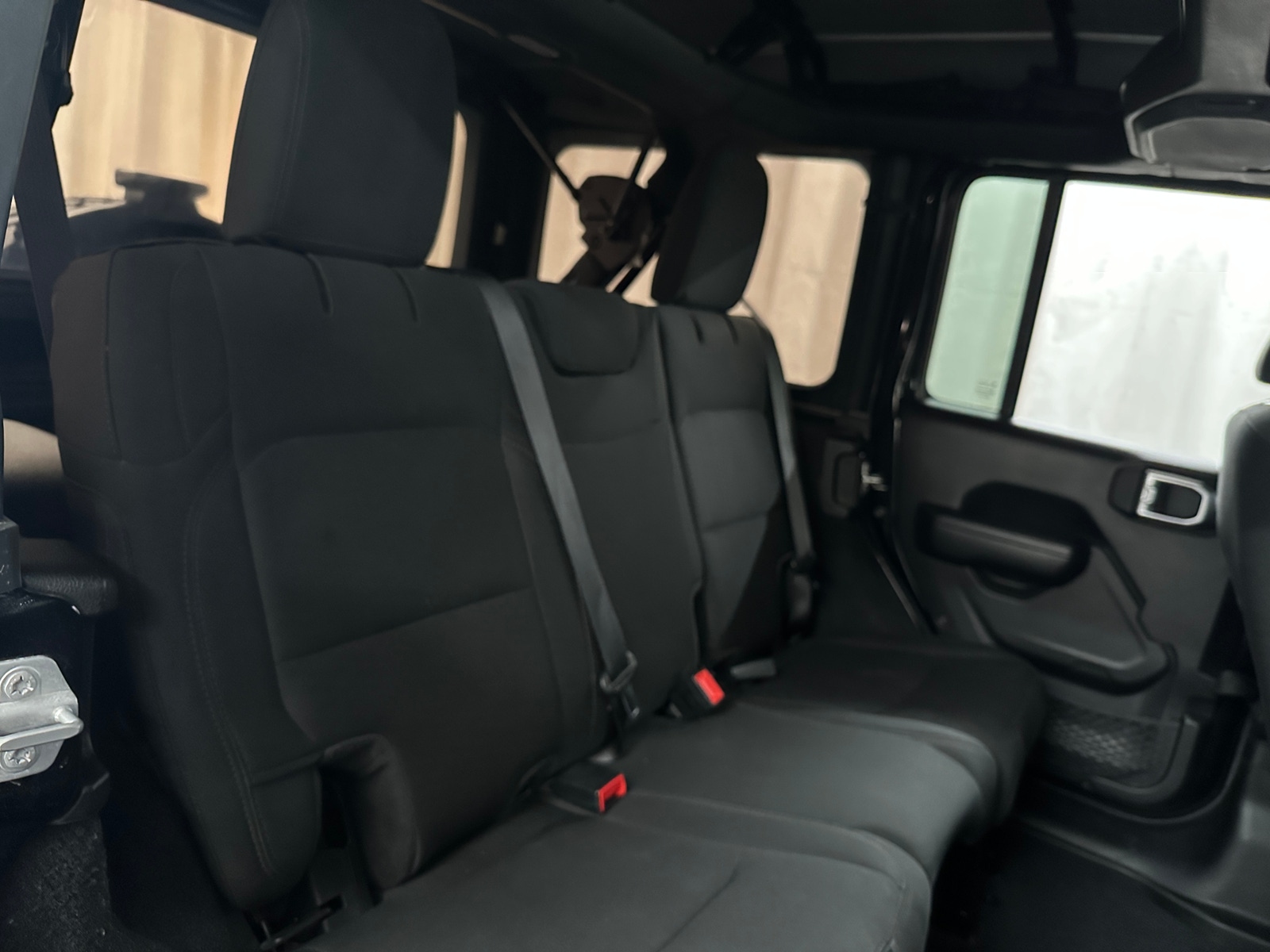 Thumbnail: 2022 Jeep Wrangler - 6