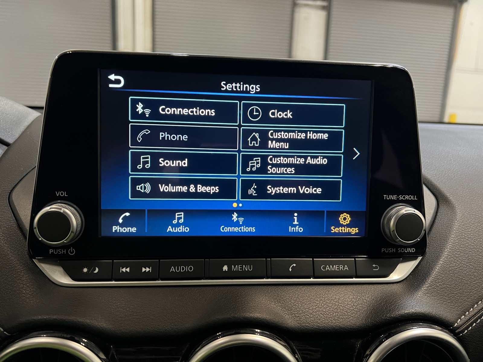 Thumbnail: 2024 Nissan Sentra - 4