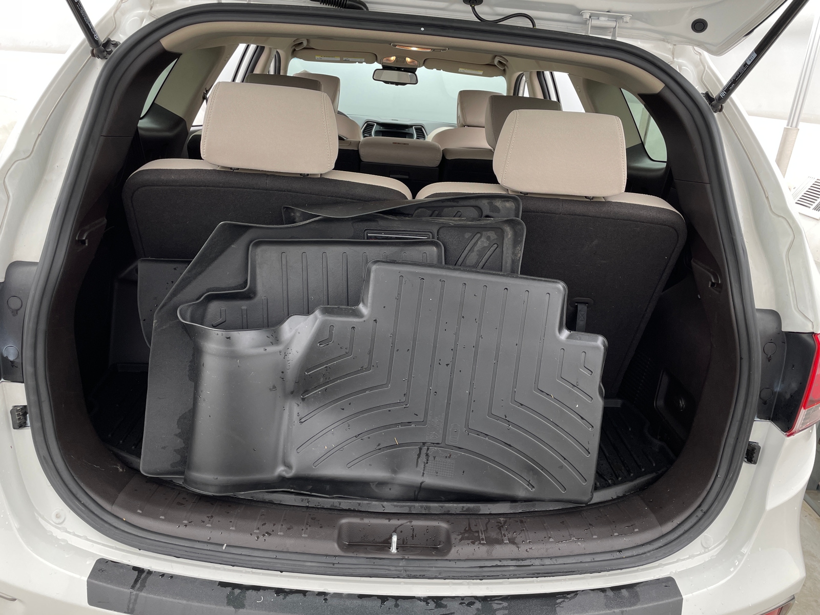 Thumbnail: 2019 Hyundai Santa Fe - 7