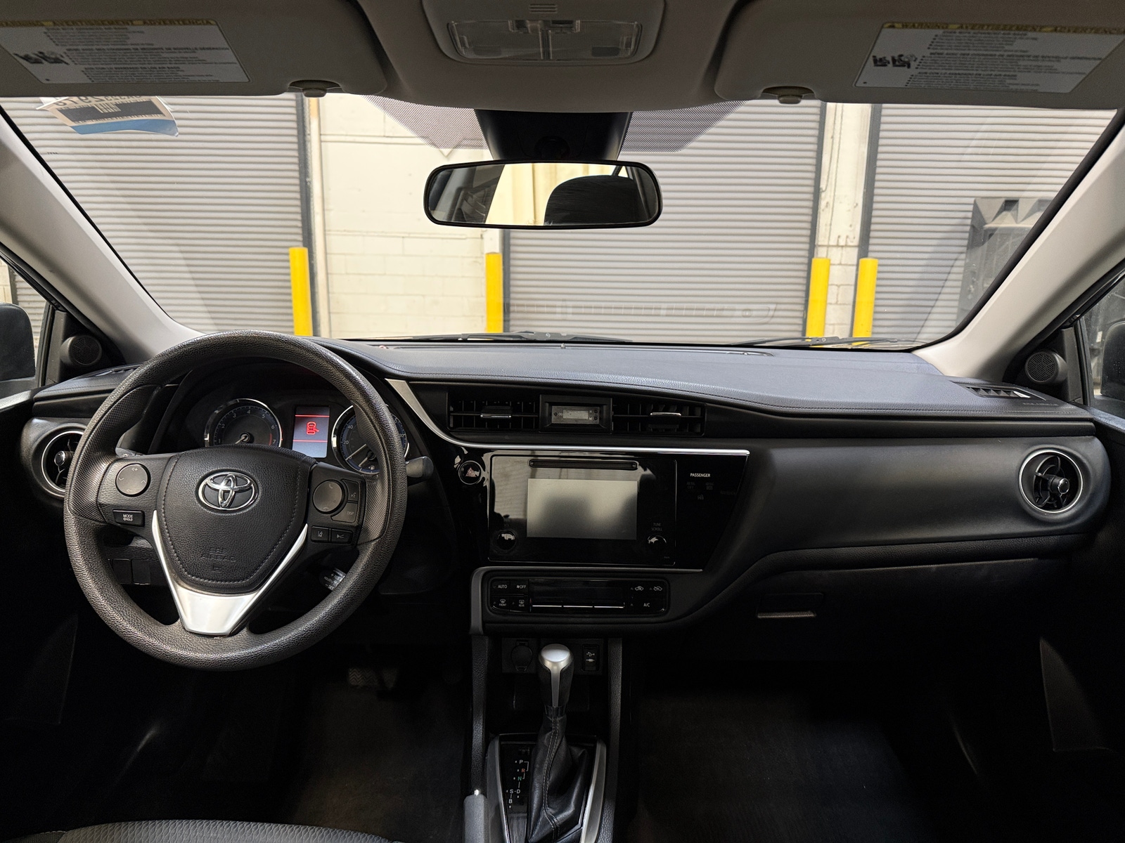 Thumbnail: 2017 Toyota Corolla - 3