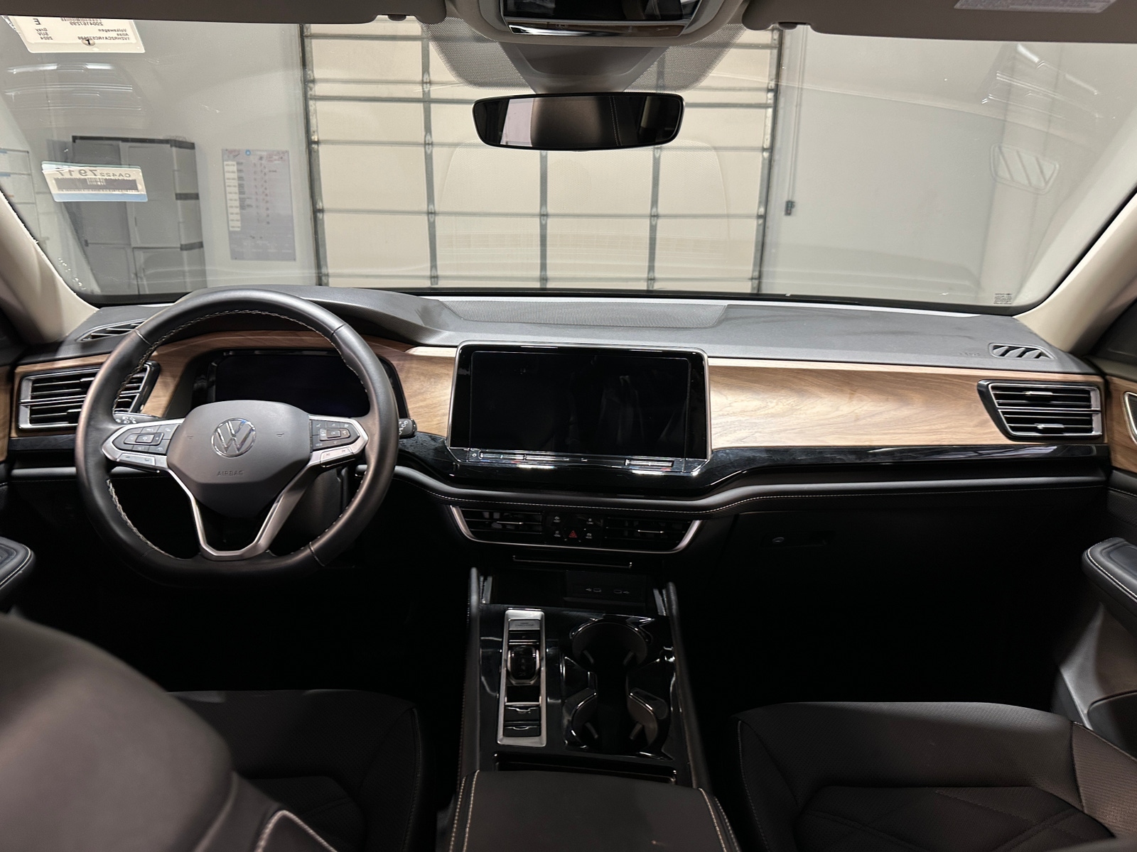 Thumbnail: 2024 Volkswagen Atlas - 2