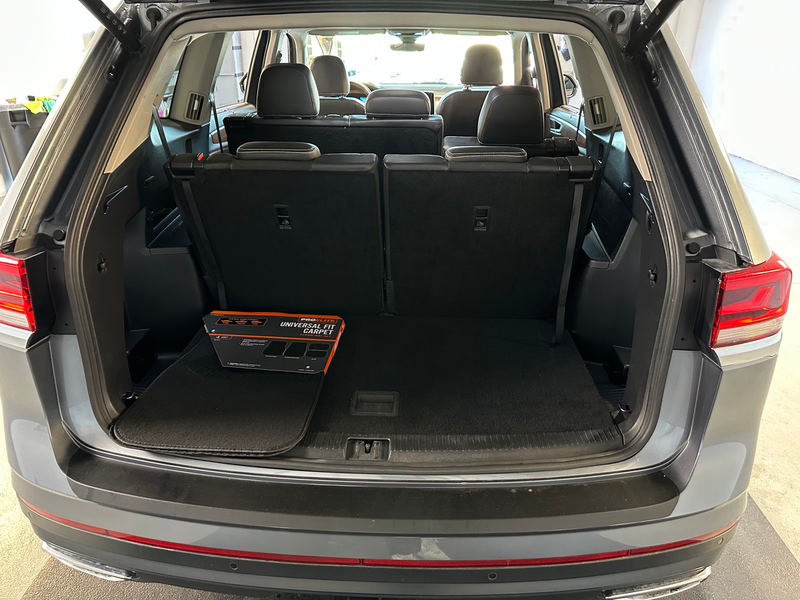 Thumbnail: 2024 Volkswagen Atlas - 6