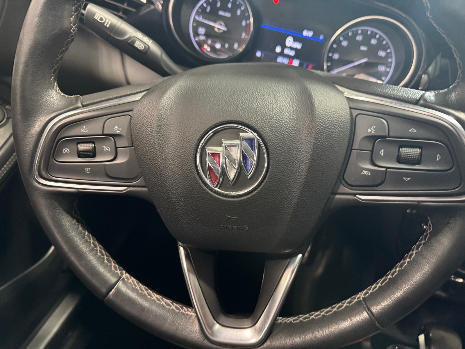 Thumbnail: 2021 Buick Encore GX - 5