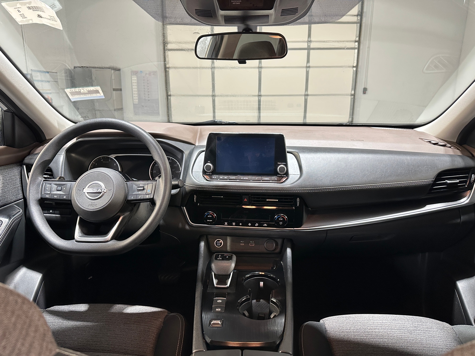 Thumbnail: 2023 Nissan Rogue - 3