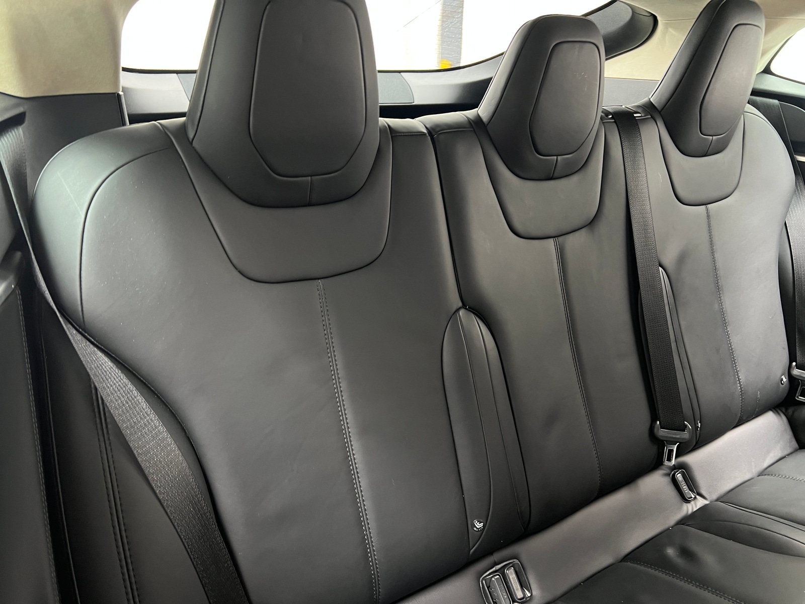 Thumbnail: 2016 Tesla Model S - 5