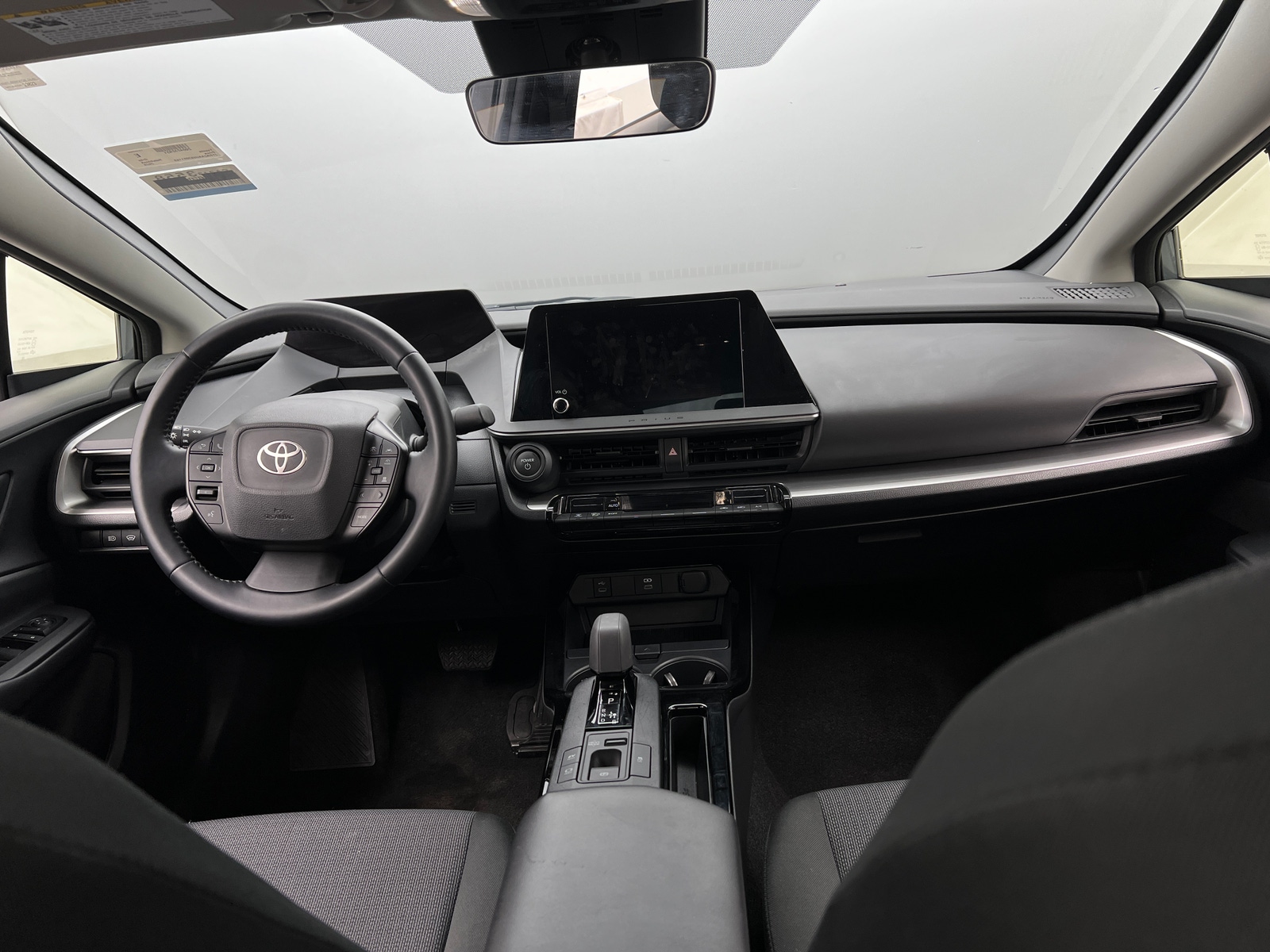 Thumbnail: 2025 Toyota Prius - 3