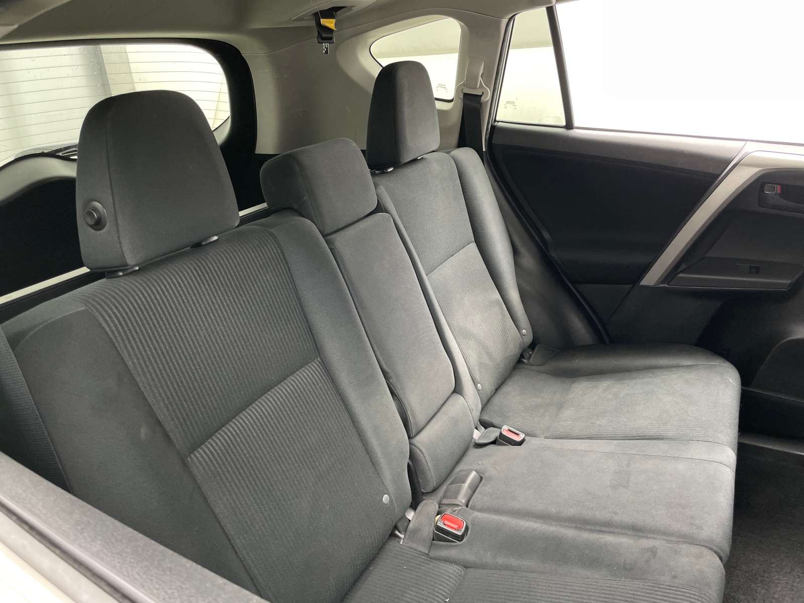 Thumbnail: 2017 Toyota RAV4 - 6