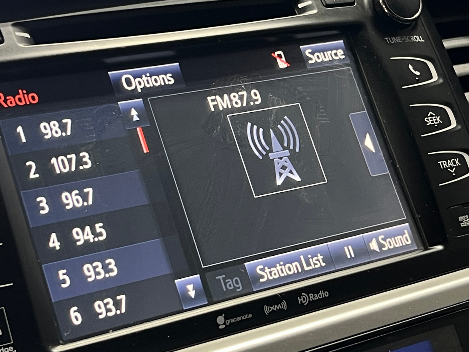 Thumbnail: 2018 Toyota Highlander - 3