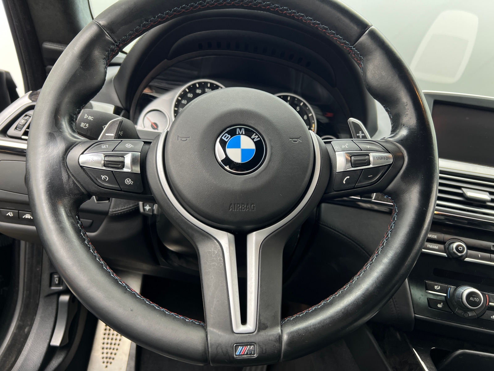 Thumbnail: 2014 BMW M6 - 3