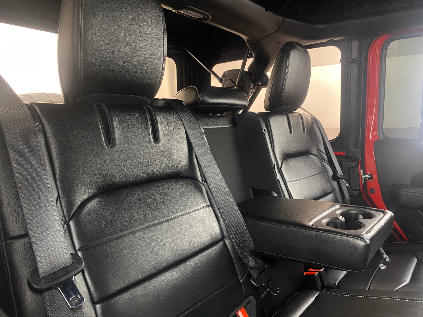 Thumbnail: 2021 Jeep Wrangler - 5