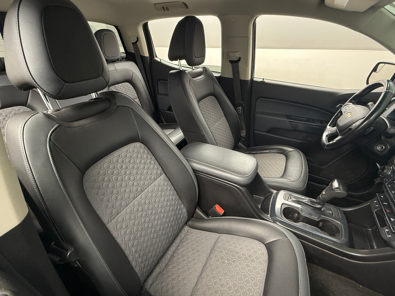 Thumbnail: 2018 Chevrolet Colorado - 2