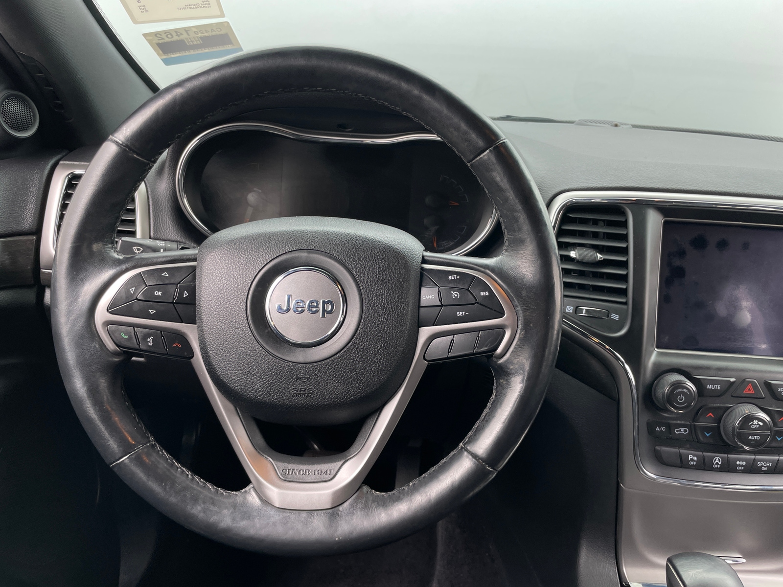 Thumbnail: 2018 Jeep Grand Cherokee - 4