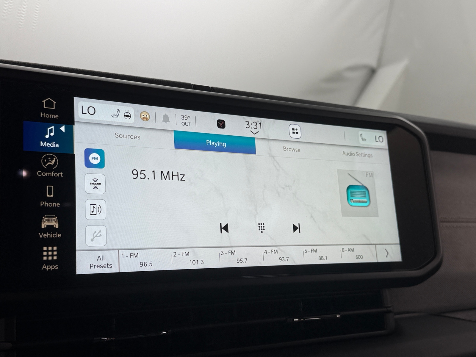 Thumbnail: 2024 Jeep Wrangler - 4