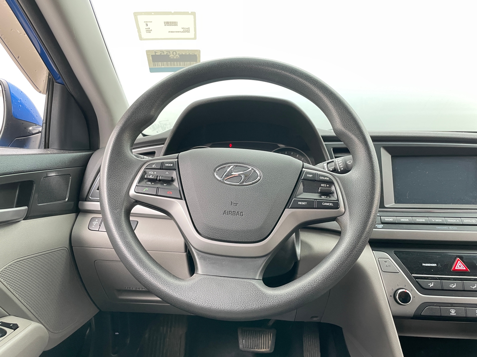 Thumbnail: 2017 Hyundai Elantra - 5