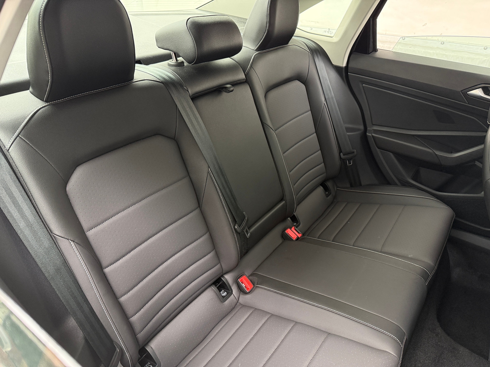 Thumbnail: 2024 Volkswagen Jetta - 5