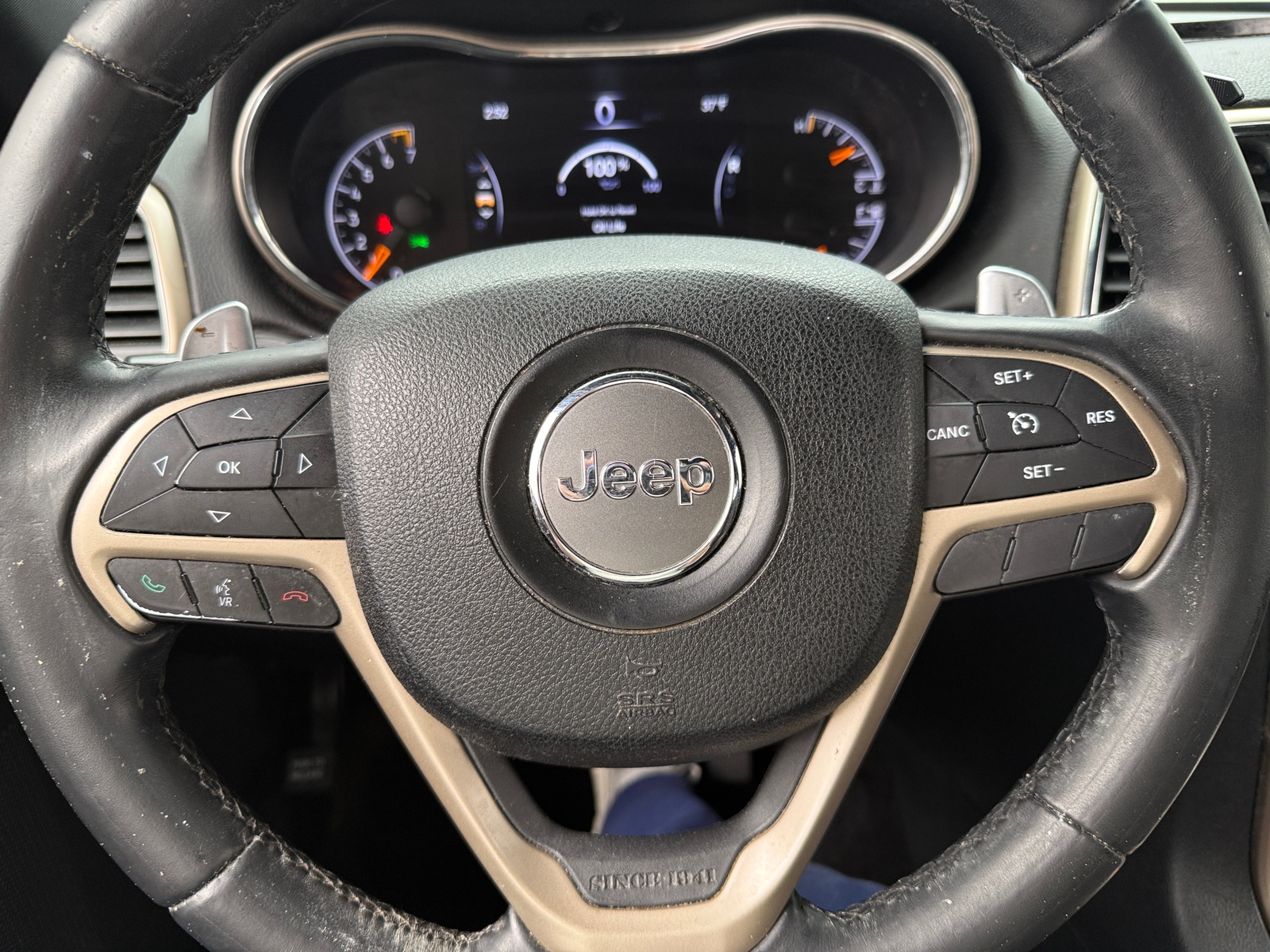 Thumbnail: 2016 Jeep Grand Cherokee - 5