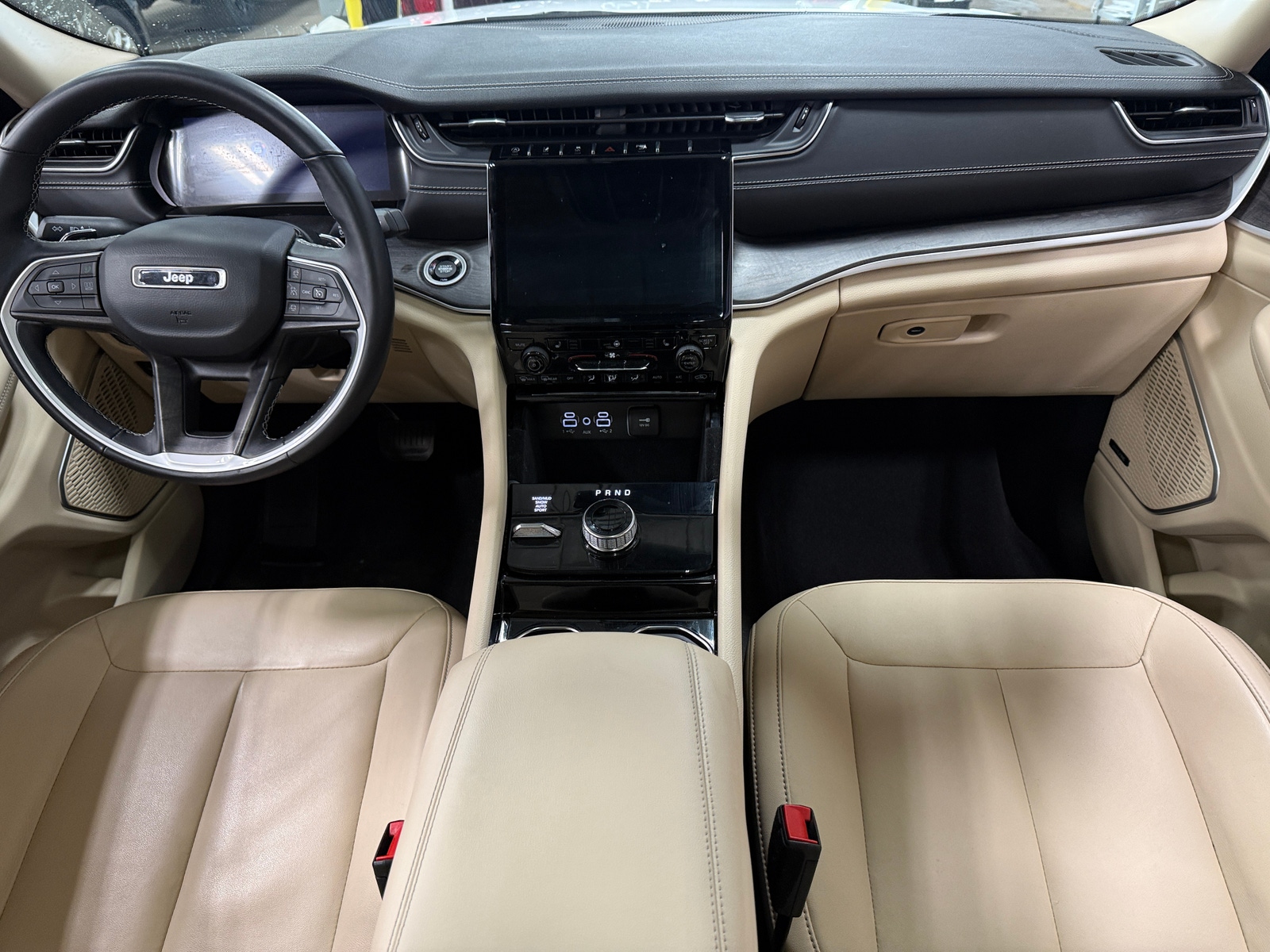 Thumbnail: 2022 Jeep Grand Cherokee - 2