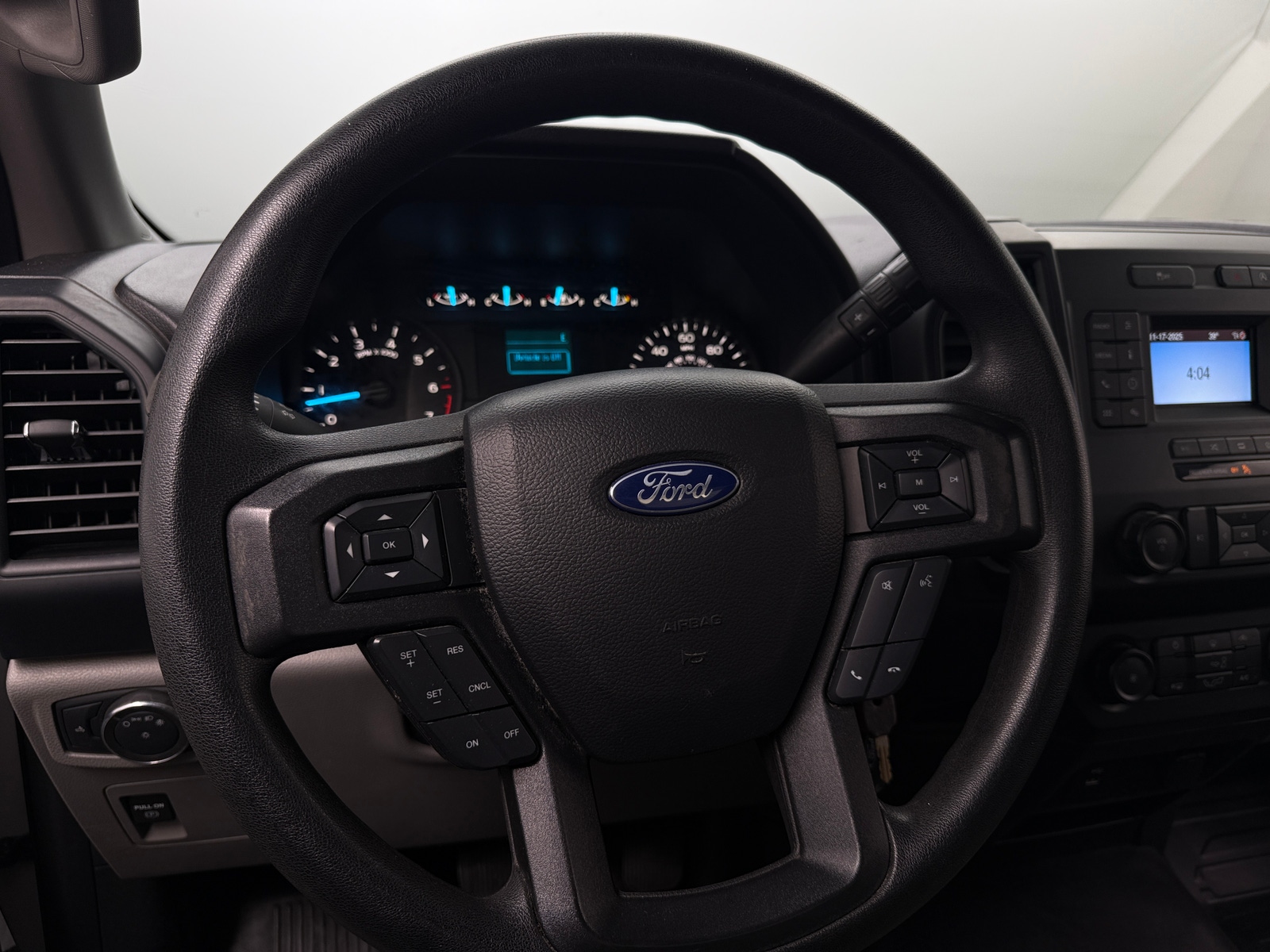 Thumbnail: 2020 Ford Econoline - 5