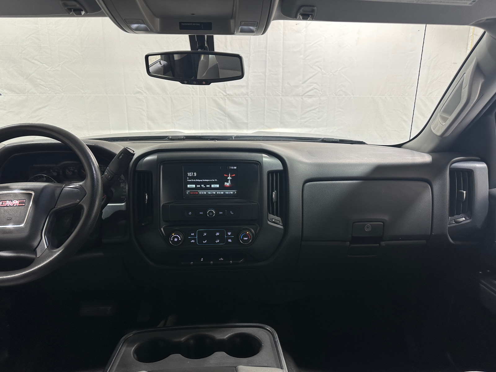 Thumbnail: 2017 GMC Sierra 1500 - 3