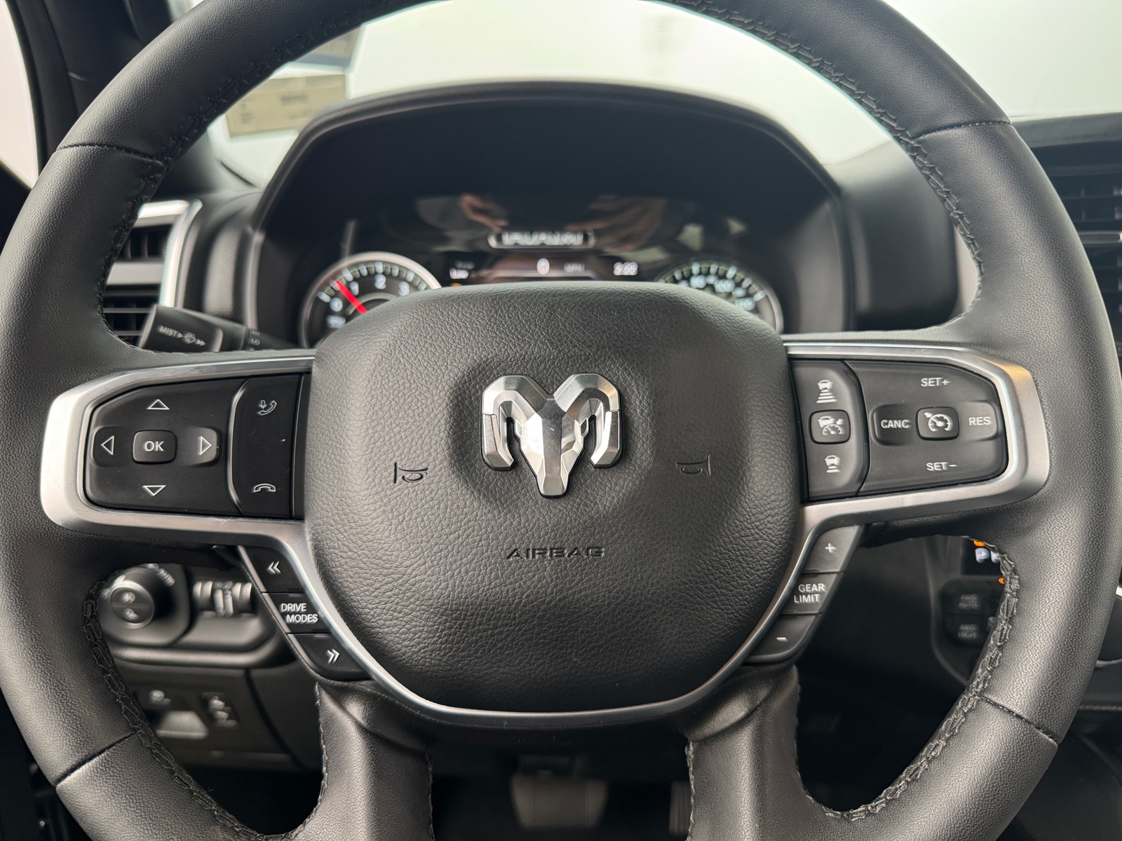 Thumbnail: 2025 RAM 1500 - 5