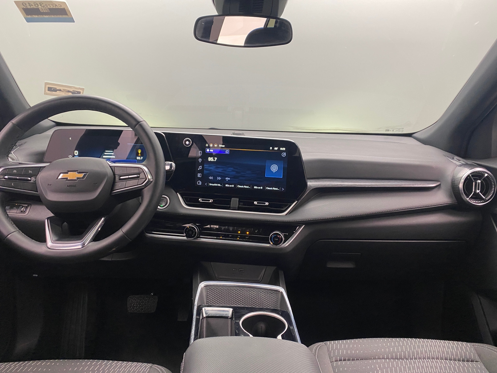 Thumbnail: 2025 Chevrolet Equinox - 3