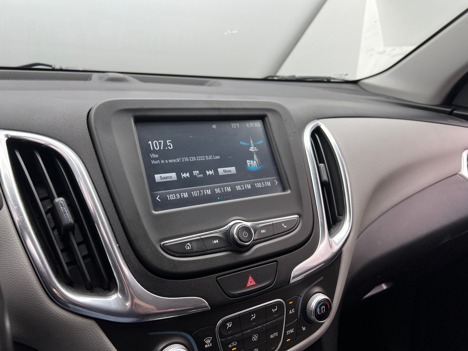 Thumbnail: 2018 Chevrolet Equinox - 4