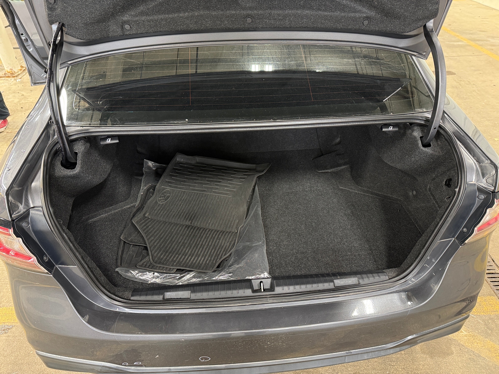 Thumbnail: 2020 Subaru Legacy - 7