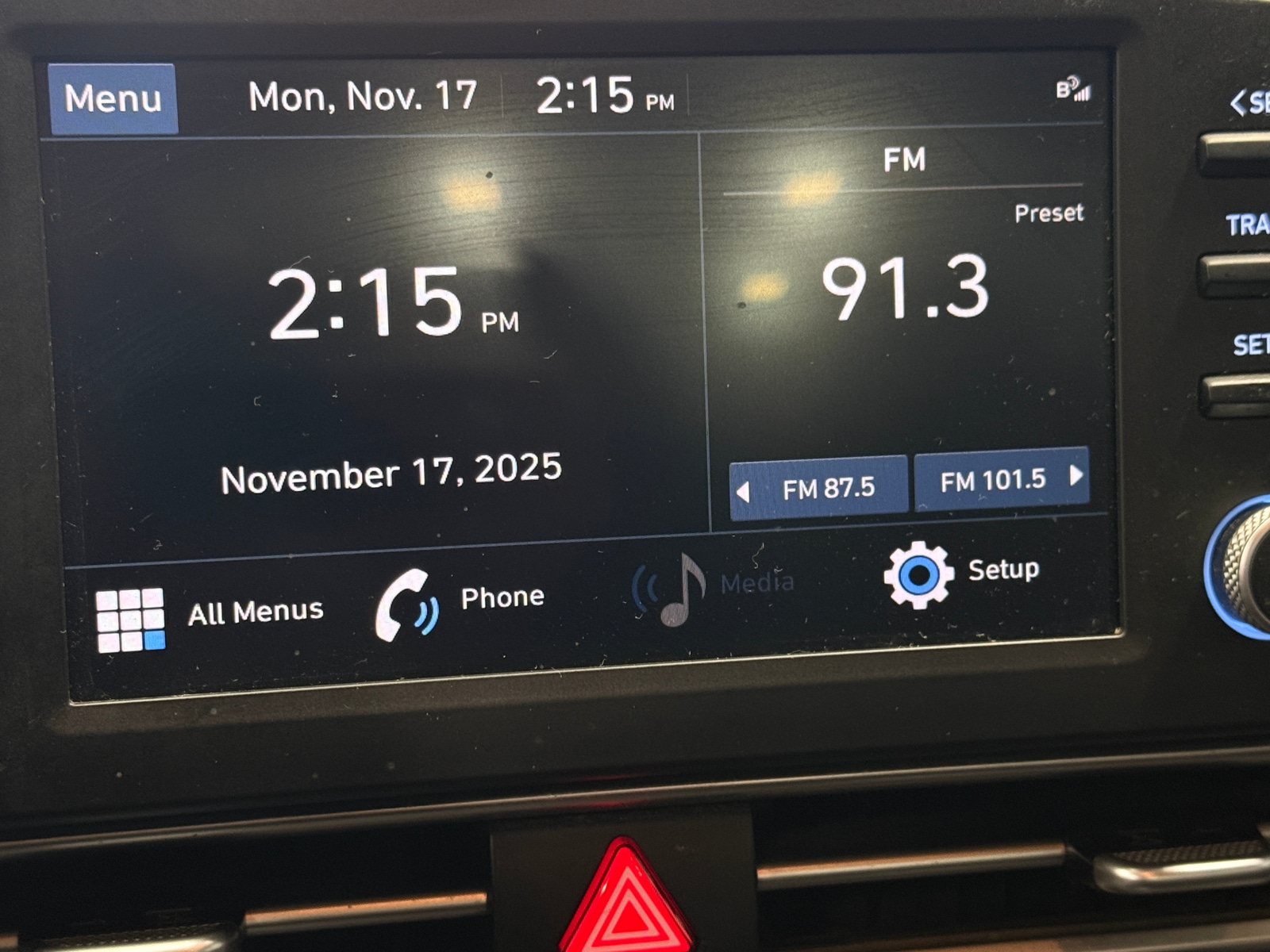 Thumbnail: 2023 Hyundai Elantra - 4