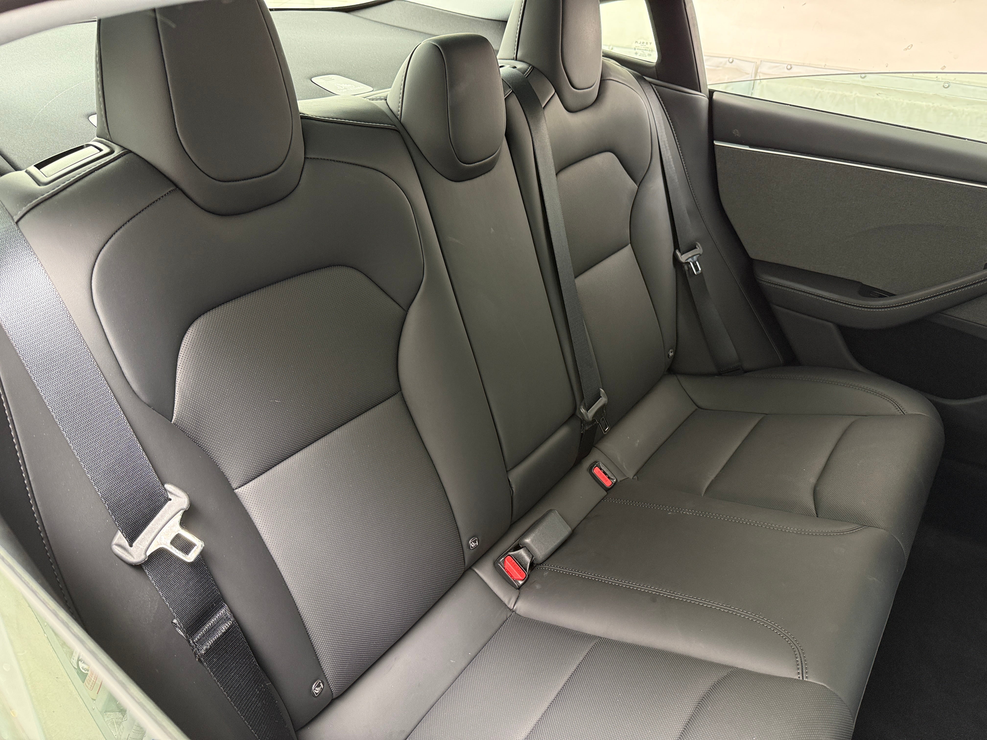 Used 2025 Tesla Model 3 Performance with VIN 5YJ3E1EAXSF983246 for sale in Oak Creek, WI