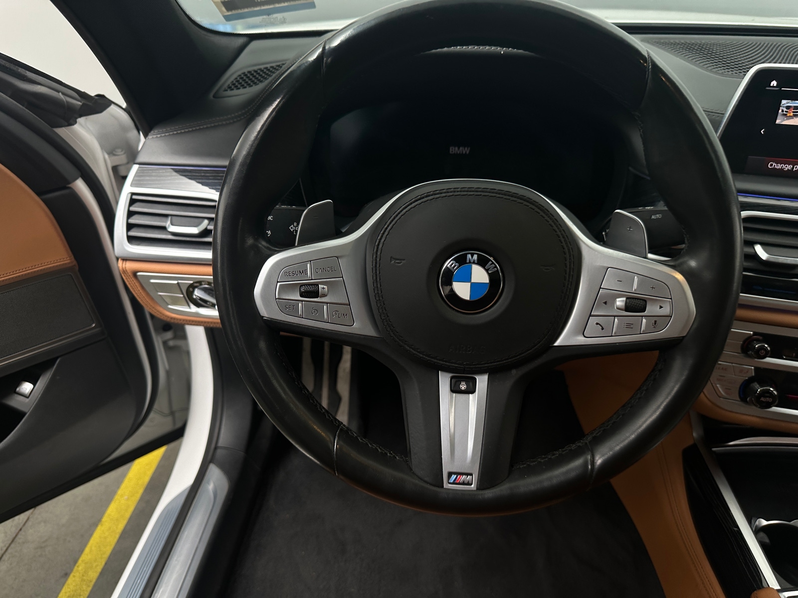 Thumbnail: 2020 BMW 7 Series - 4