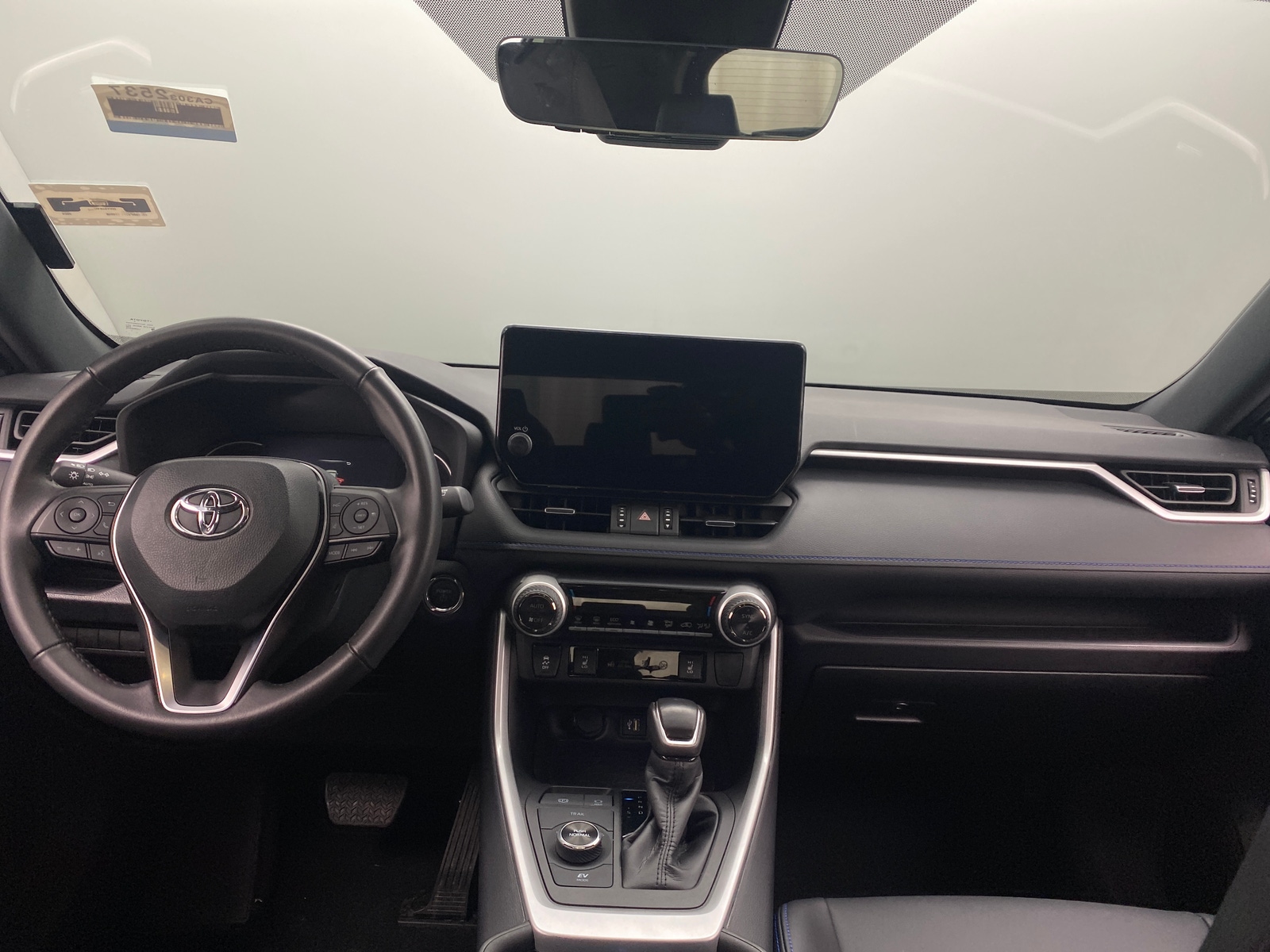 Thumbnail: 2024 Toyota RAV4 - 3