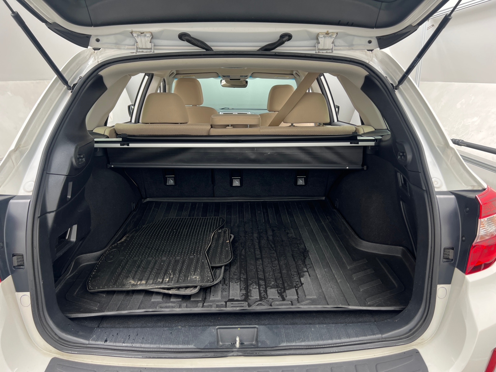 Thumbnail: 2017 Subaru Outback - 7