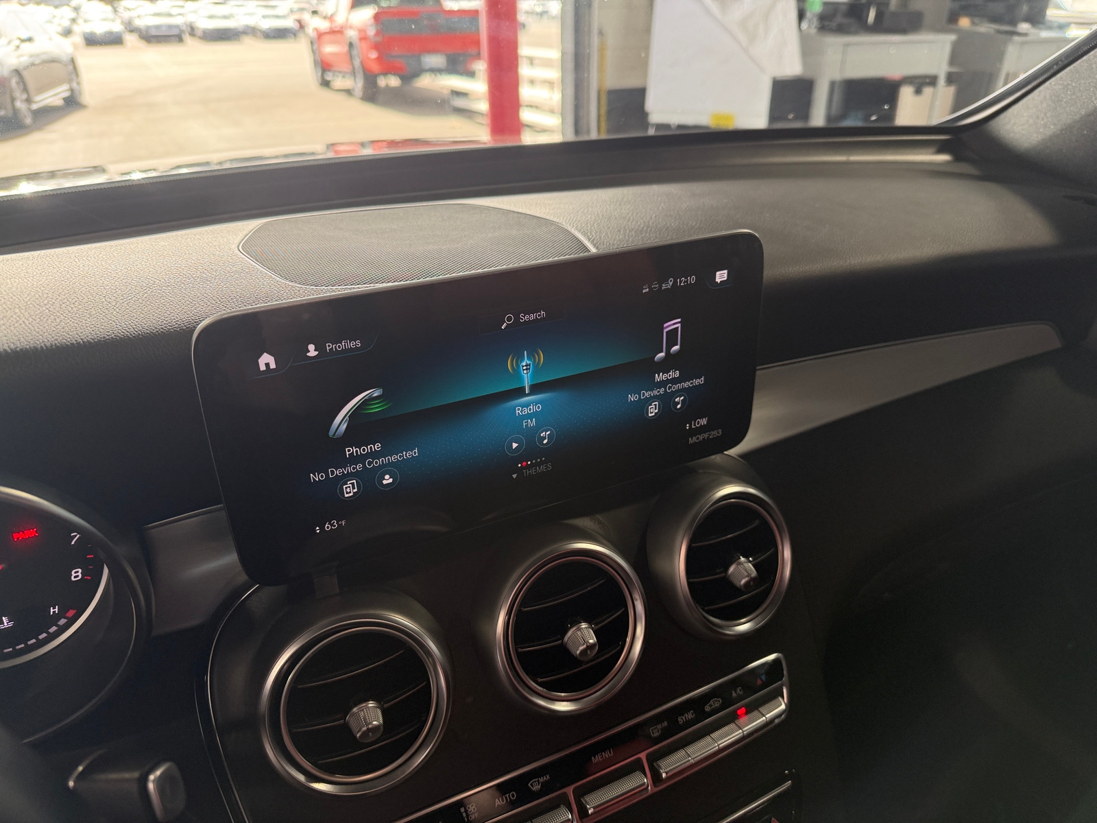 Thumbnail: 2022 Mercedes-Benz GLC - 3