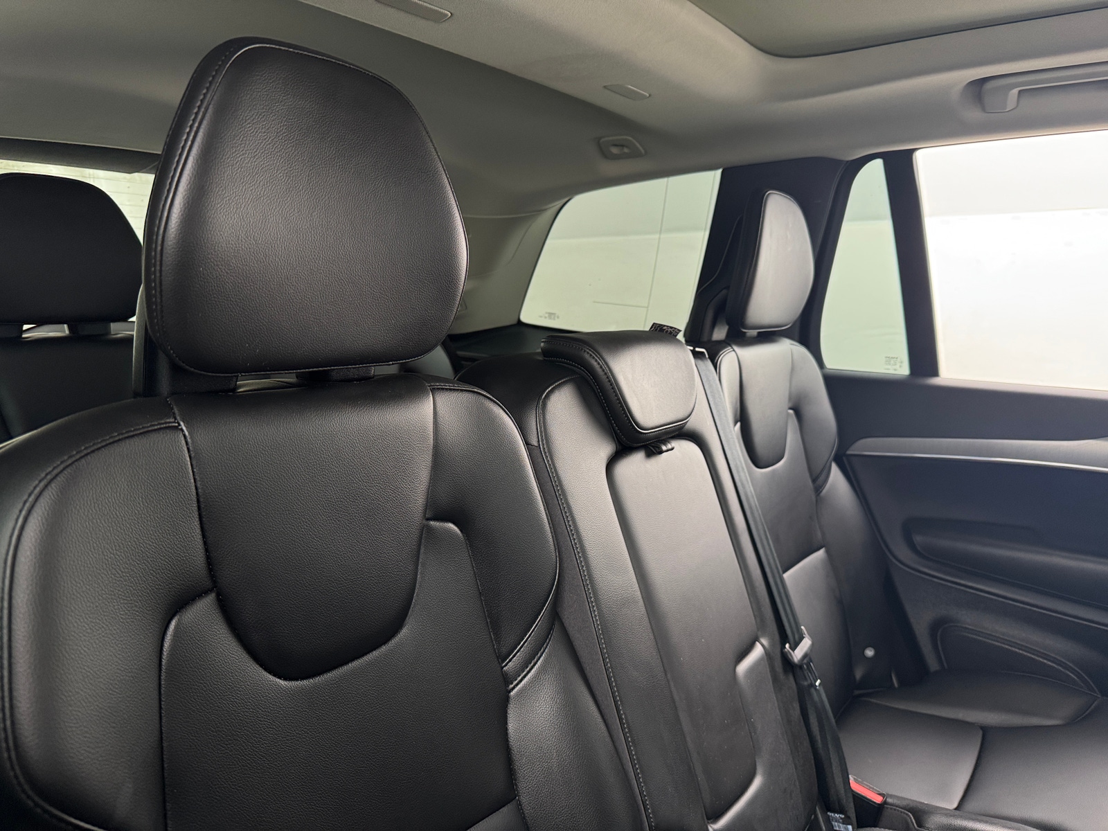 Thumbnail: 2022 Volvo XC90 - 5