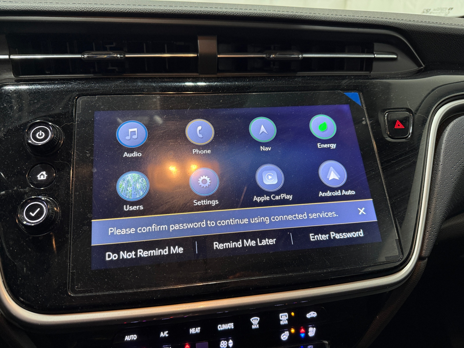 Thumbnail: 2022 Chevrolet Bolt EUV - 3