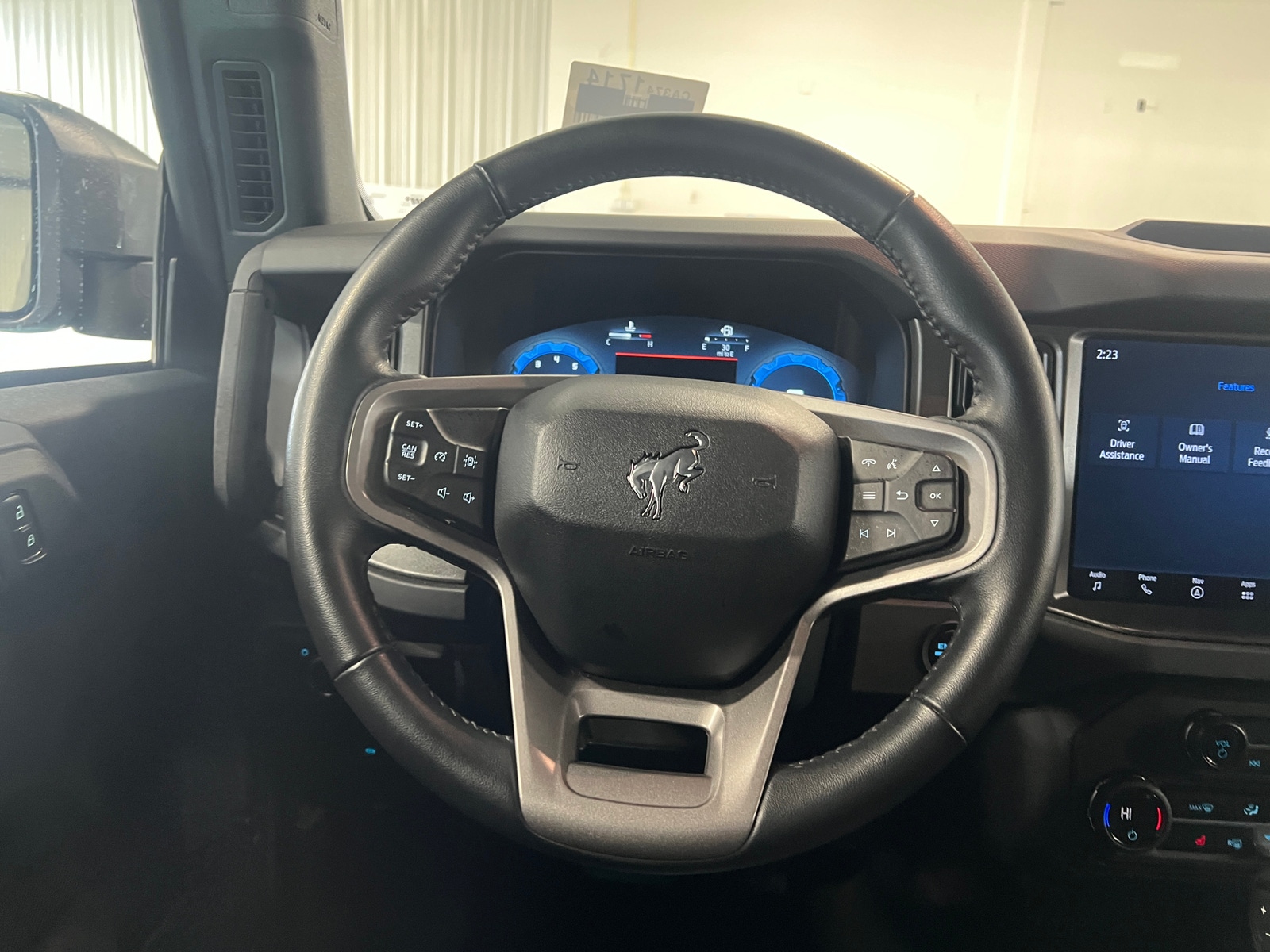 Thumbnail: 2025 Ford Bronco - 5