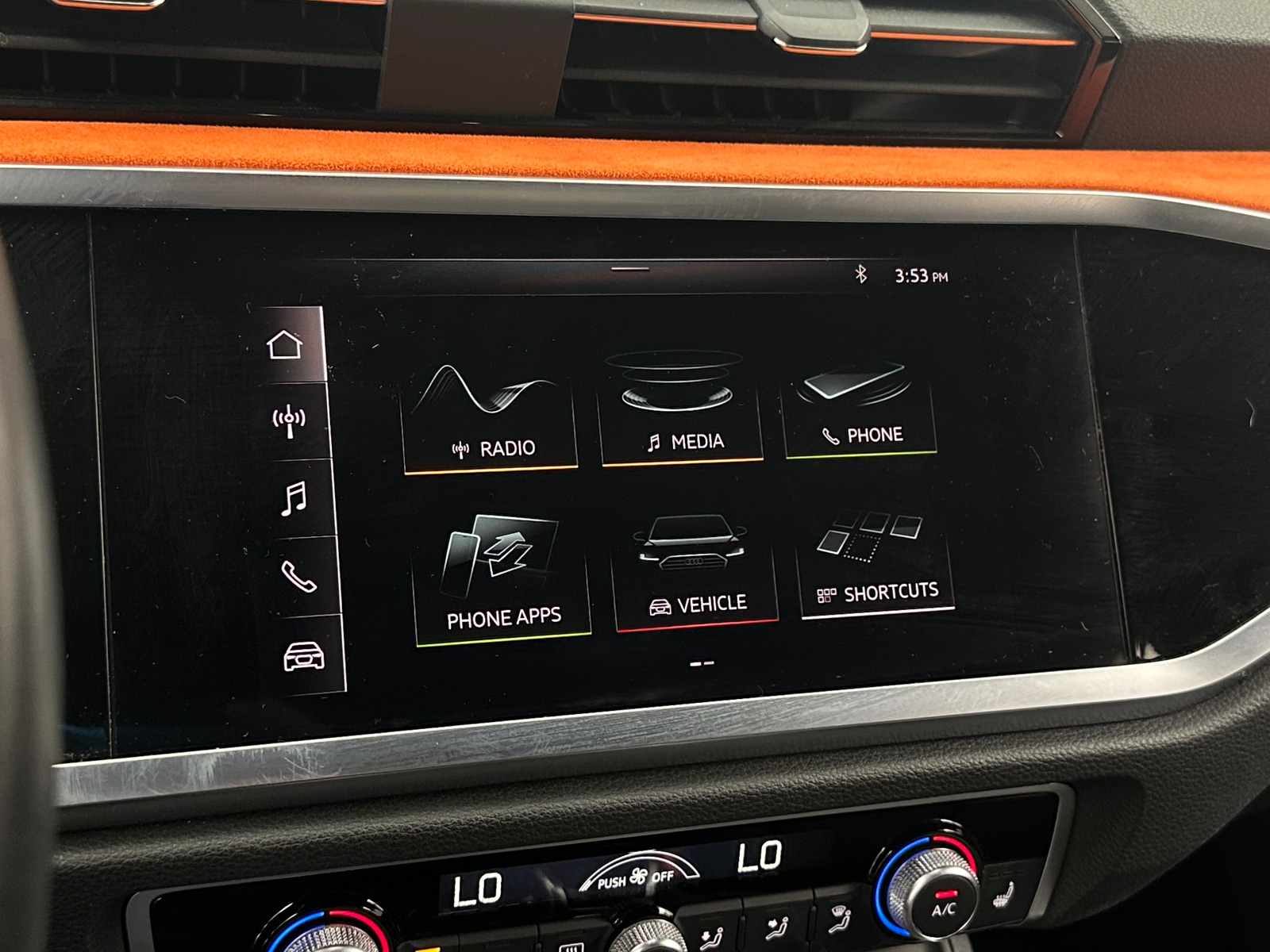 Thumbnail: 2020 Audi Q3 - 3