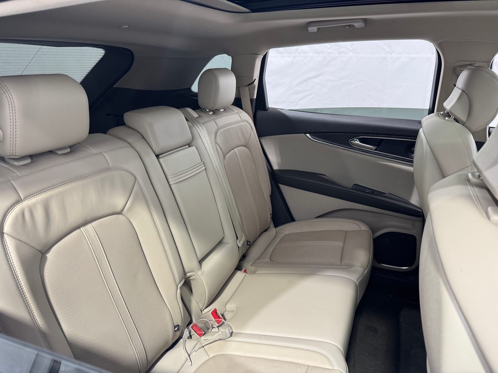 Thumbnail: 2019 Lincoln Nautilus - 5