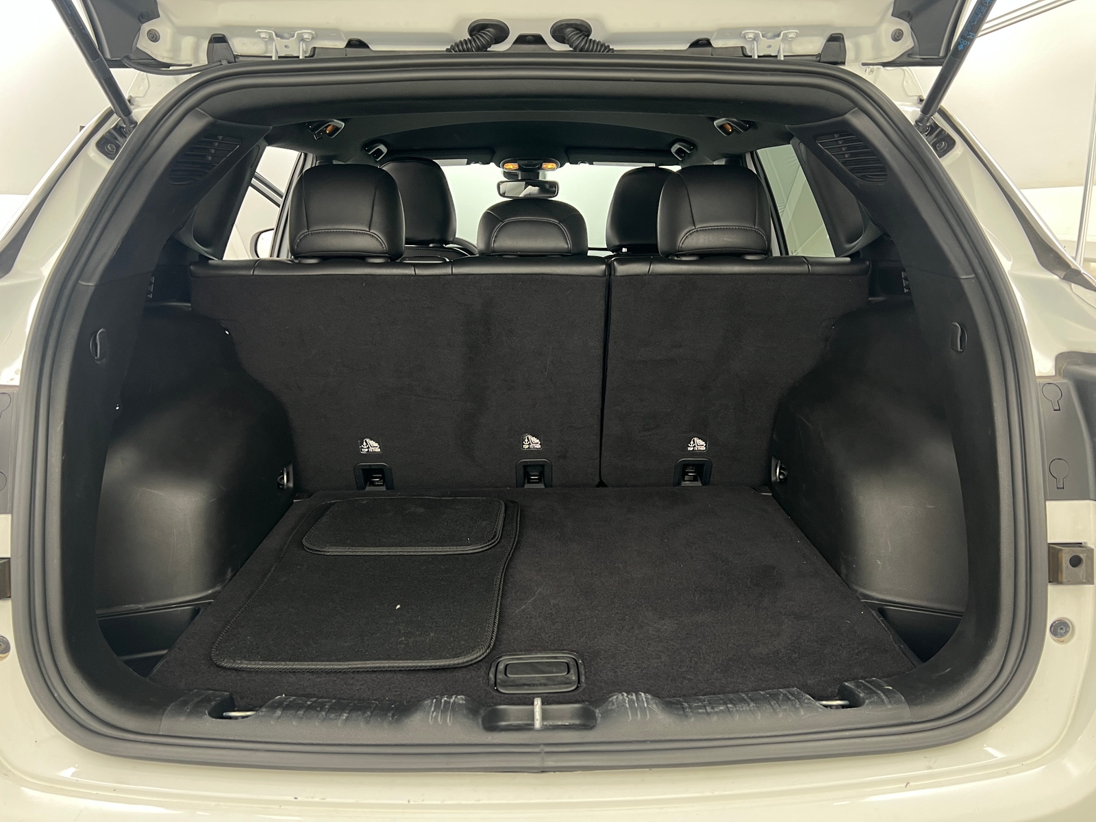 Thumbnail: 2024 Jeep Compass - 7