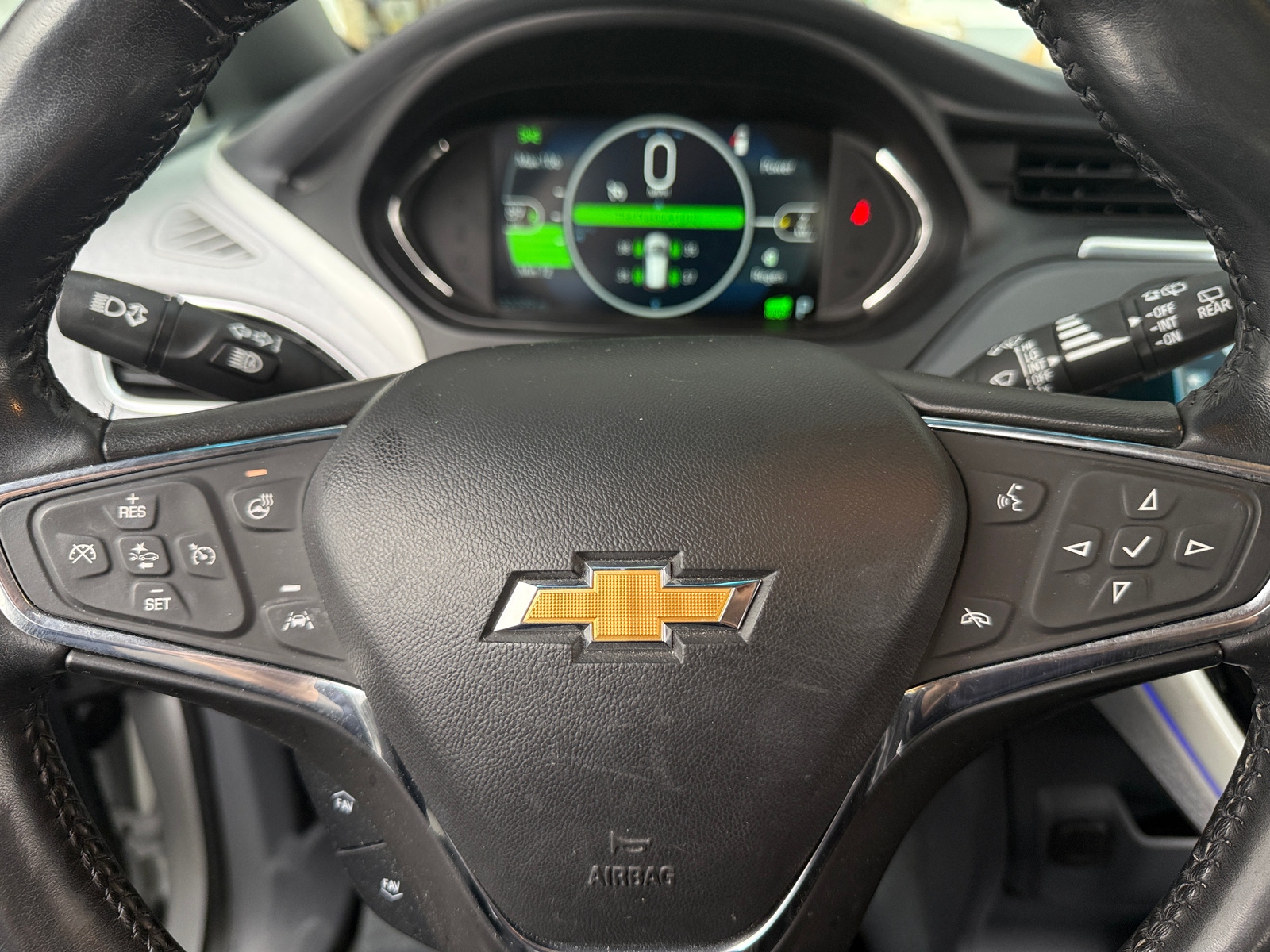 Thumbnail: 2020 Chevrolet Bolt EV - 4