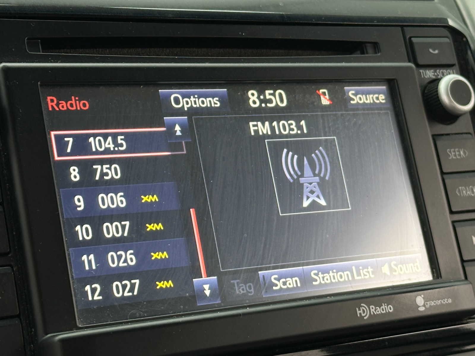 Thumbnail: 2015 Toyota Tacoma - 4