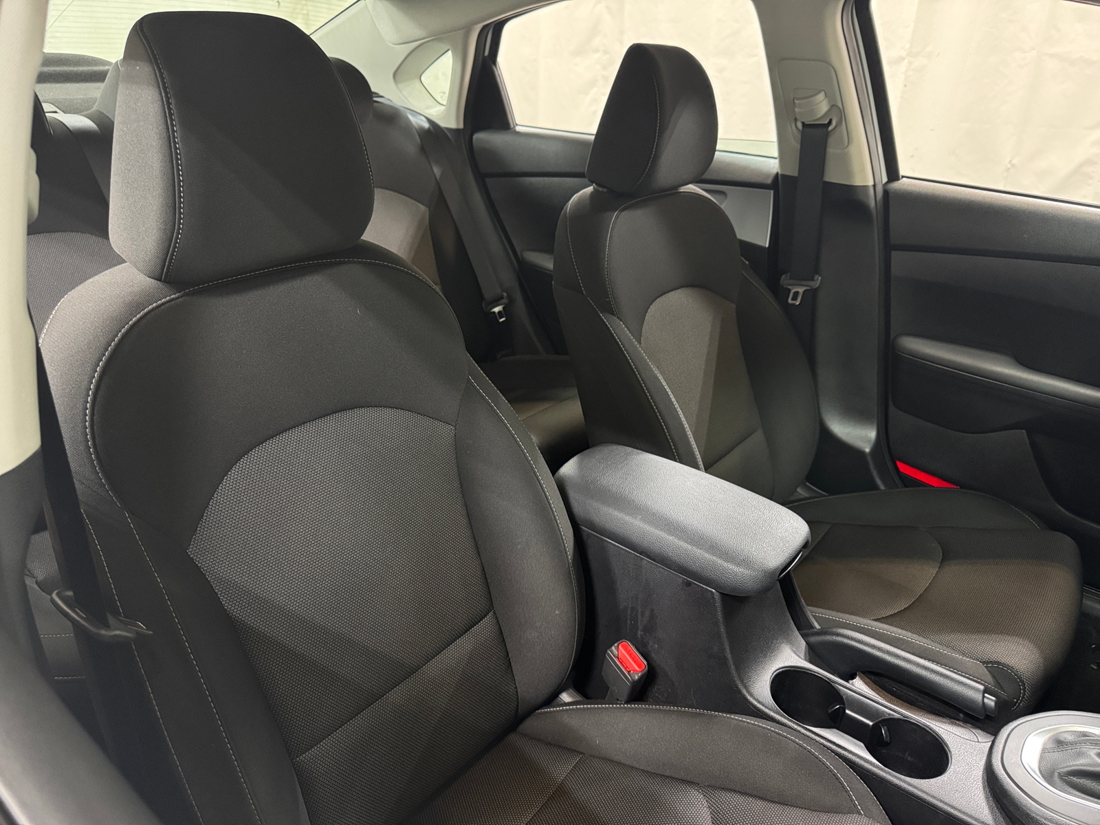 Thumbnail: 2024 Kia Forte - 2