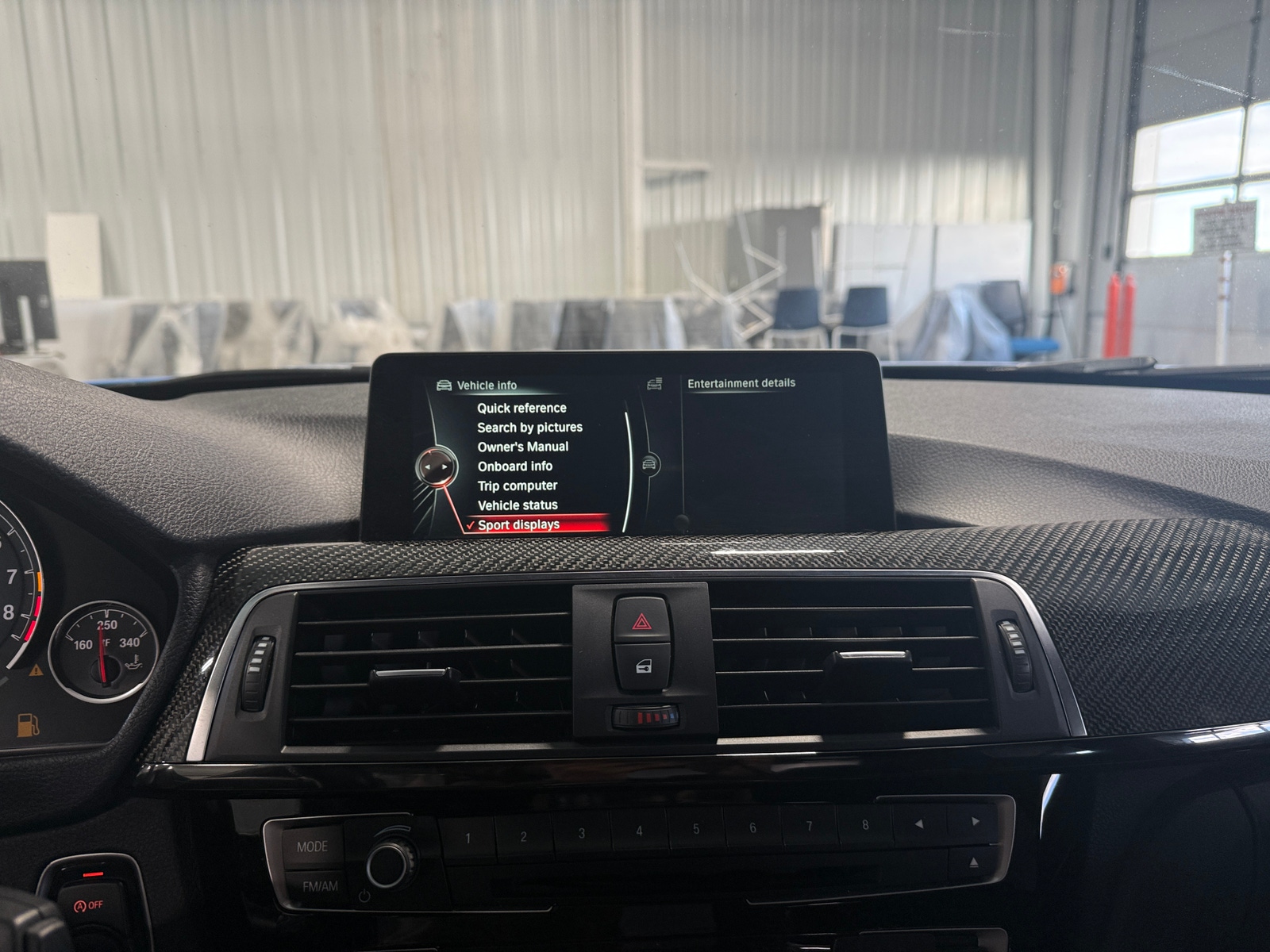 Thumbnail: 2016 BMW M3 - 3