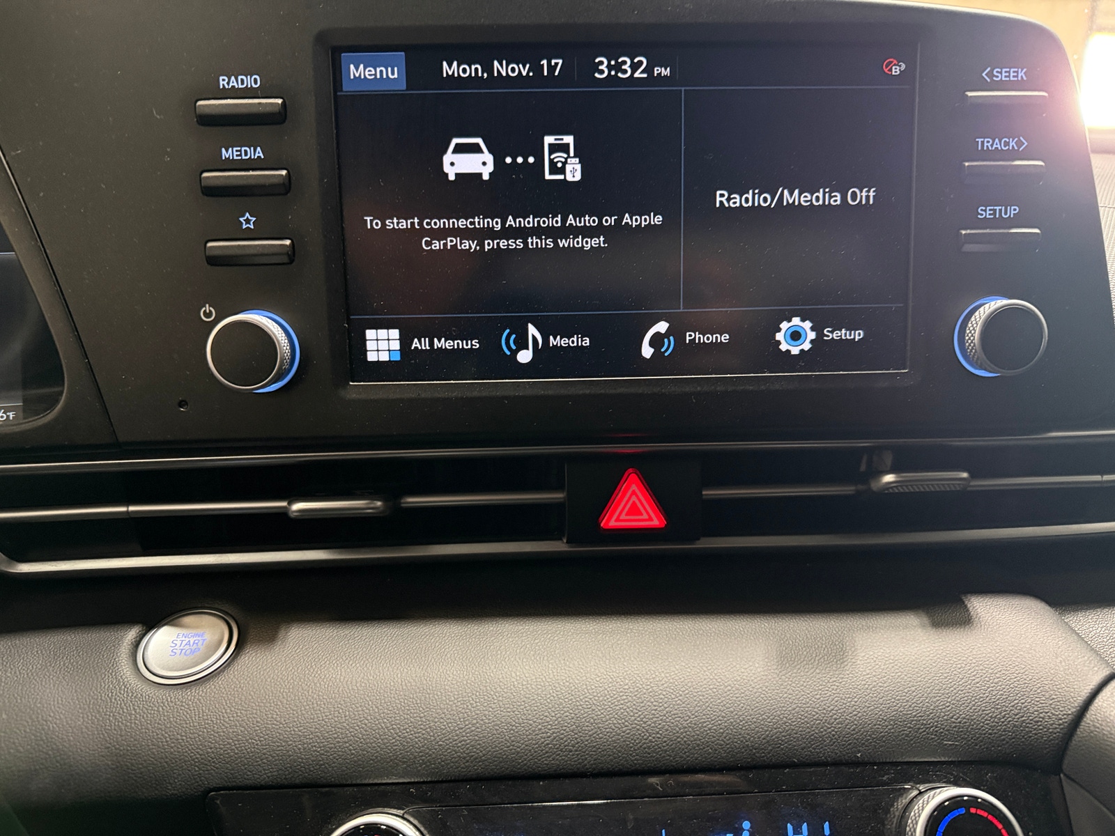 Thumbnail: 2023 Hyundai Elantra - 4