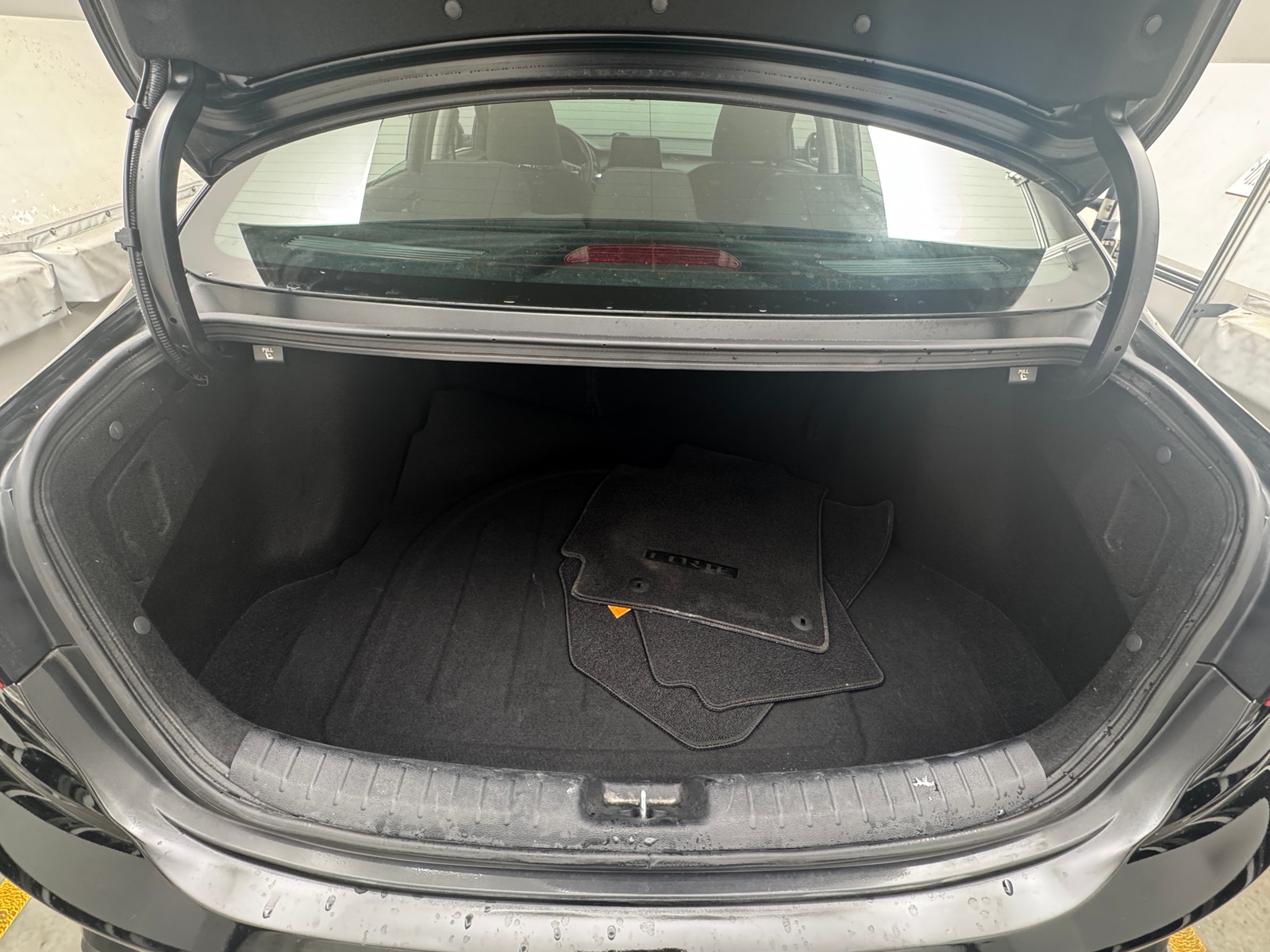 Thumbnail: 2023 Kia Forte - 7