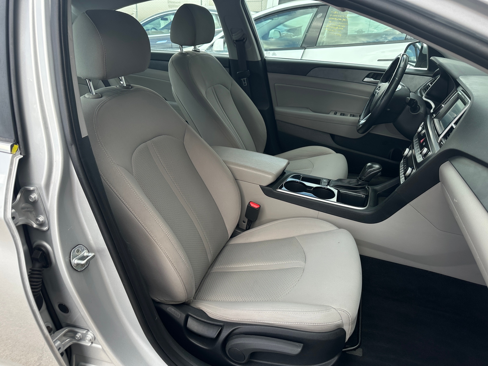 Thumbnail: 2019 Hyundai Sonata - 2