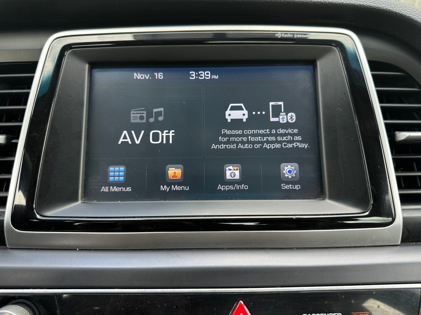 Thumbnail: 2019 Hyundai Sonata - 4