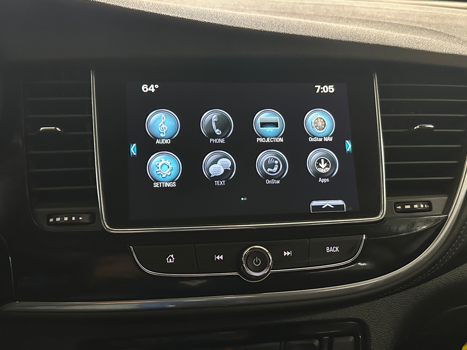 Thumbnail: 2019 Buick Encore - 4