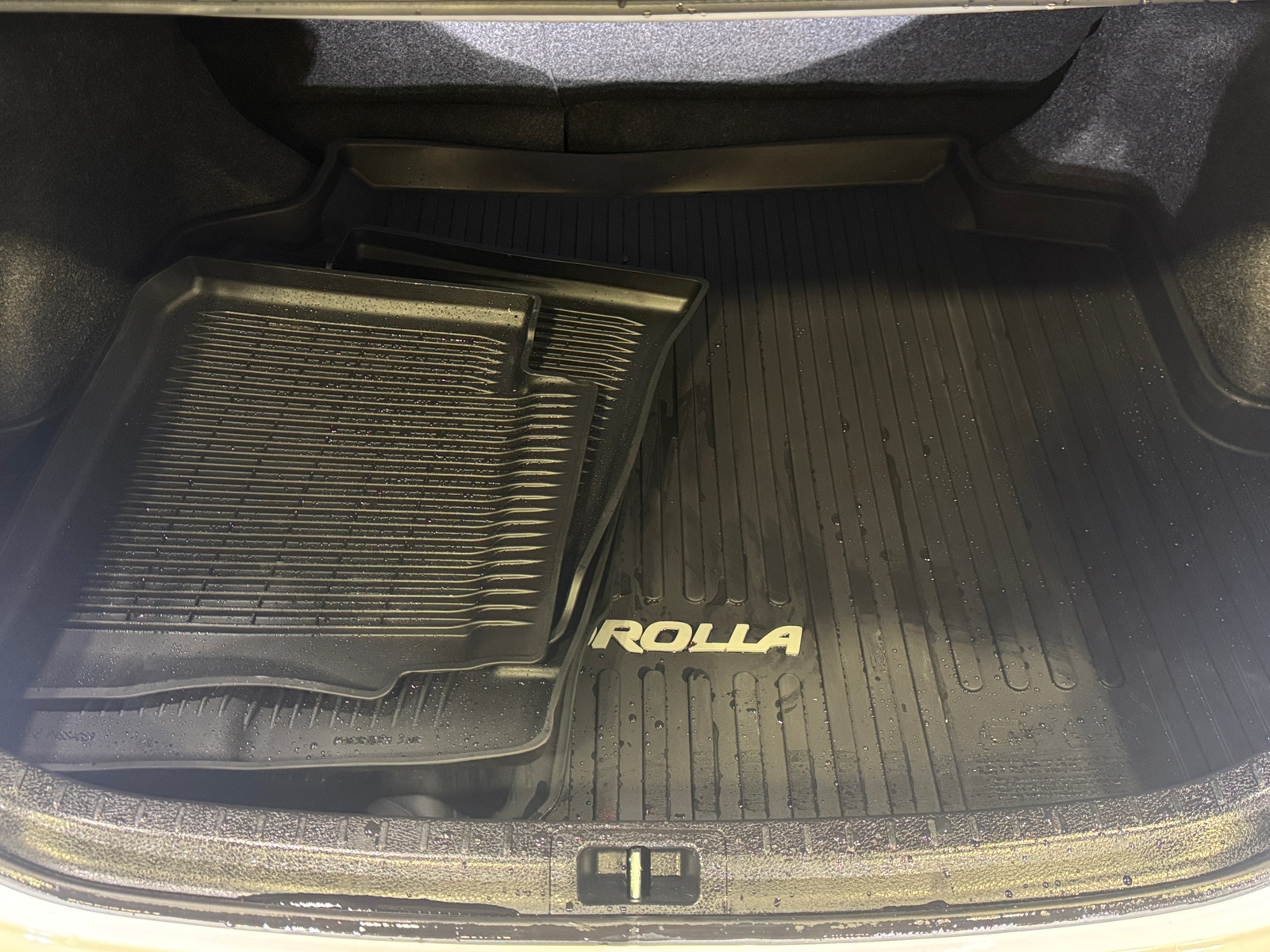 Thumbnail: 2018 Toyota Corolla - 7