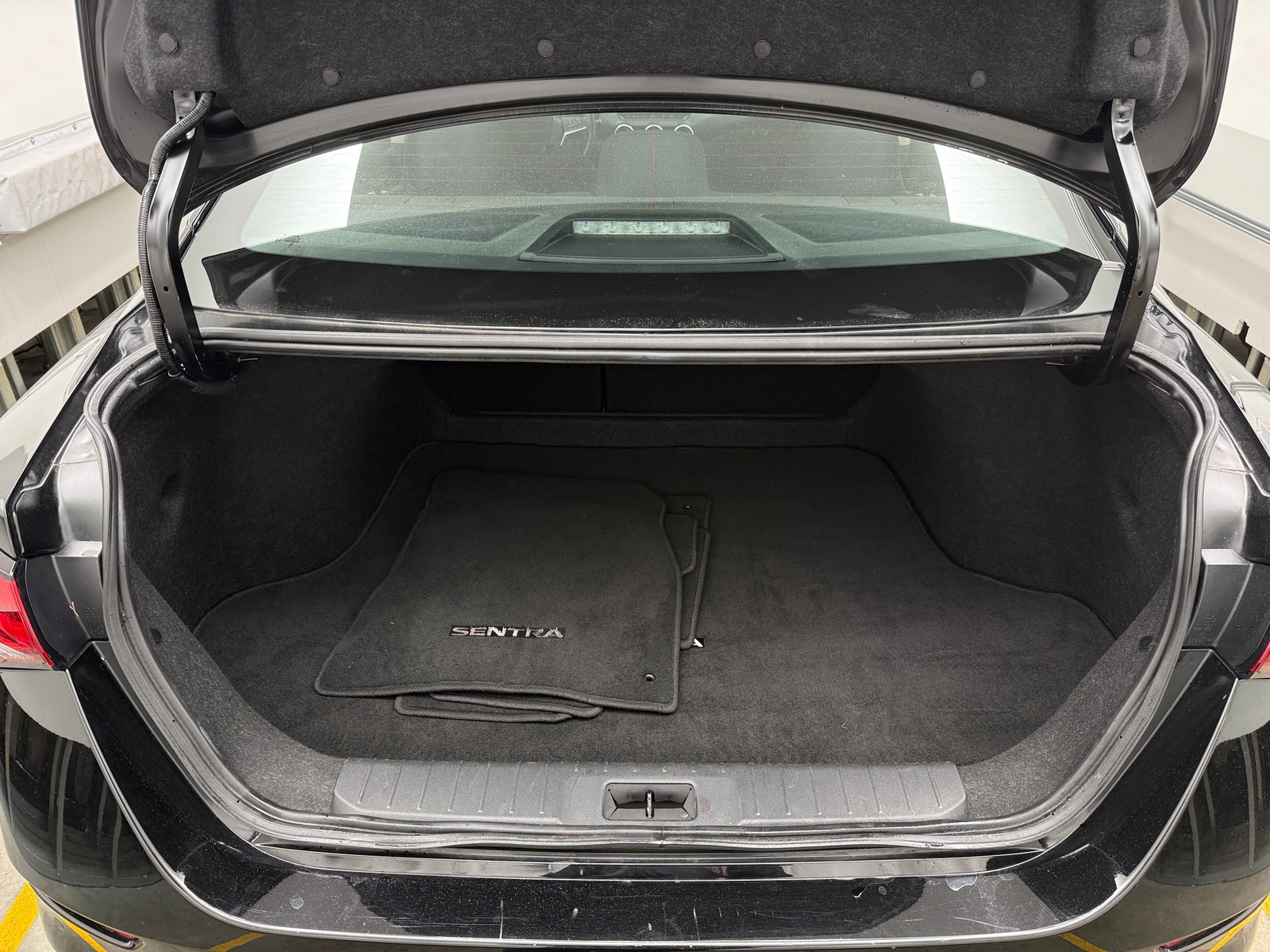 Thumbnail: 2024 Nissan Sentra - 7